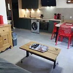 Joli T2, La Clairiere Du Lac, Rez De Jardin, Terrasse Fermee, Parking *